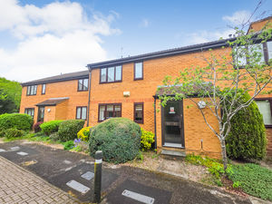 Photo 1- click for photo gallery